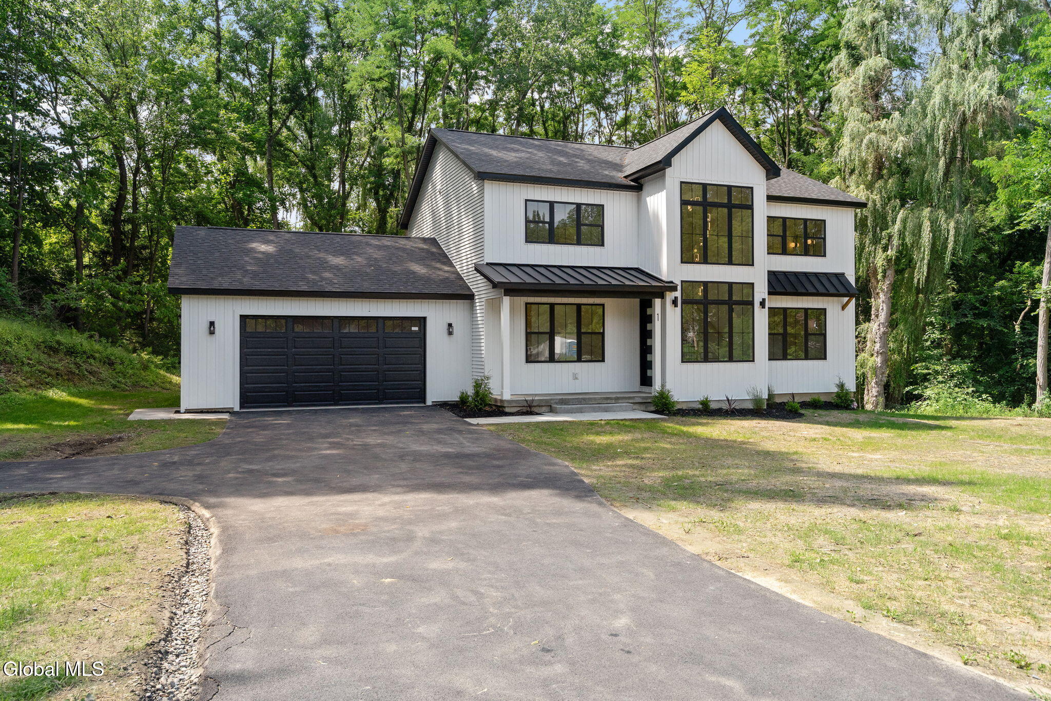 1 Aspen Circle
