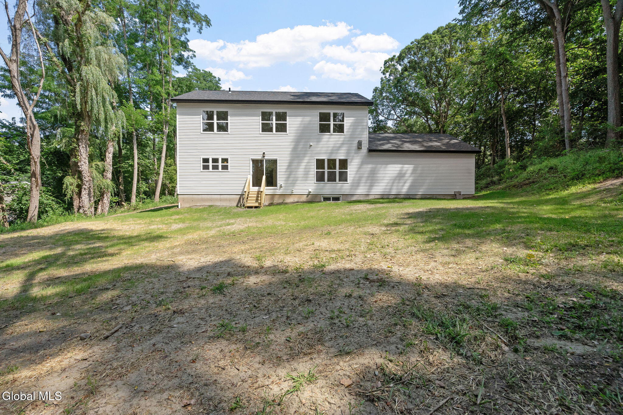 1 Aspen Circle