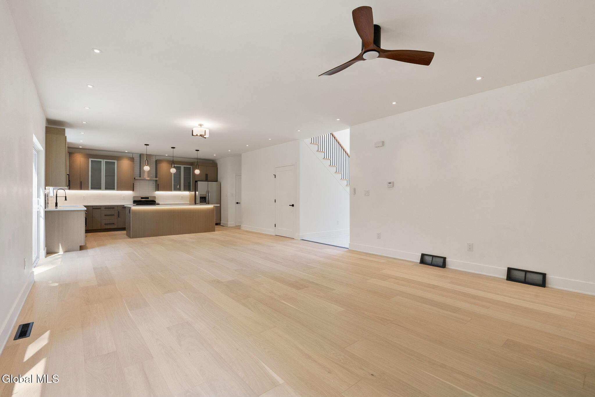 1 Aspen Circle