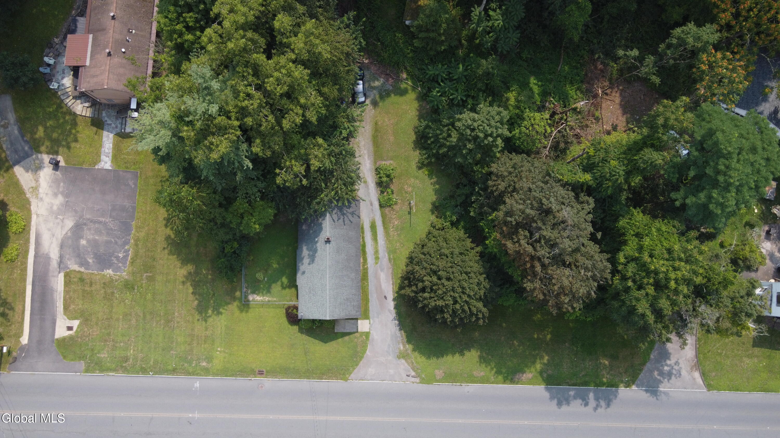 84 Spring Avenue, Troy