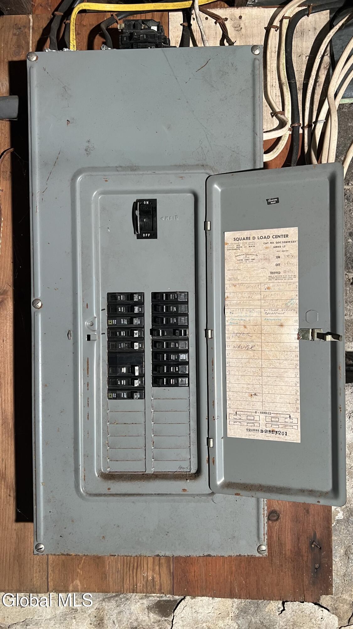 84 Spring Avenue, Troy