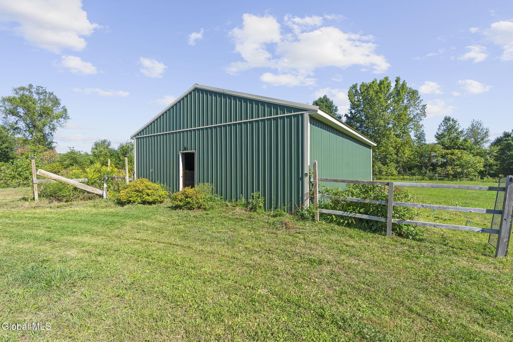 35 Brott Lane