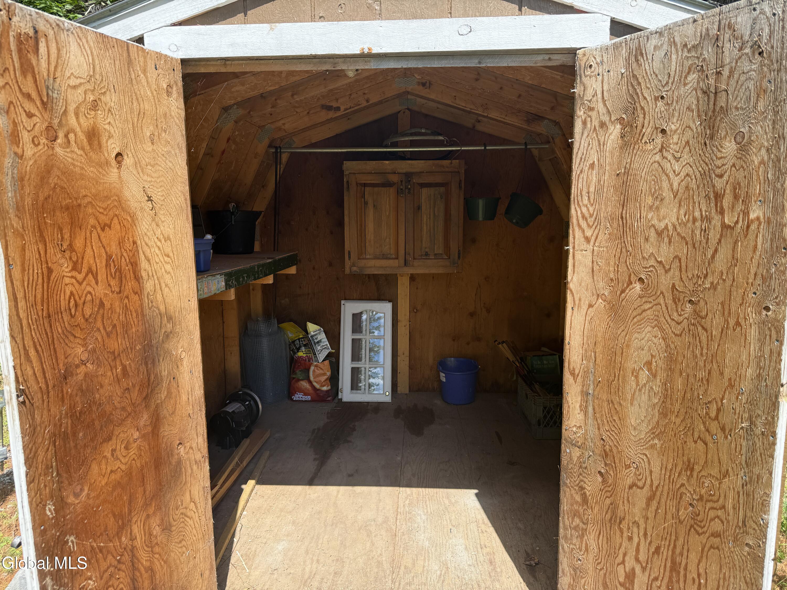 199 Forest Lake Road