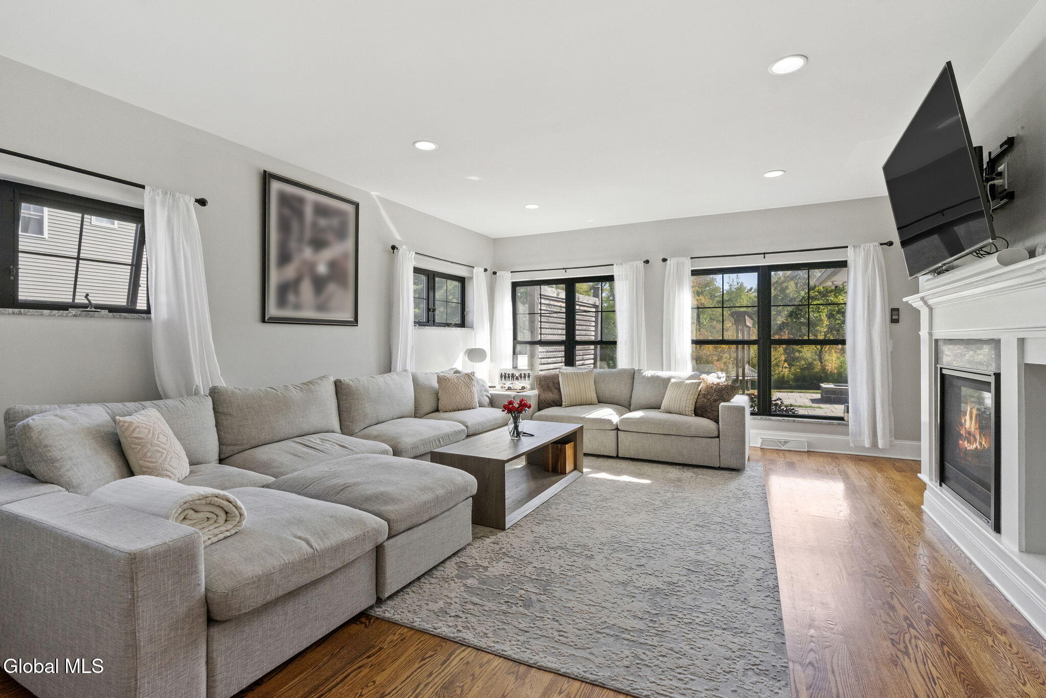 838 Pearse Road