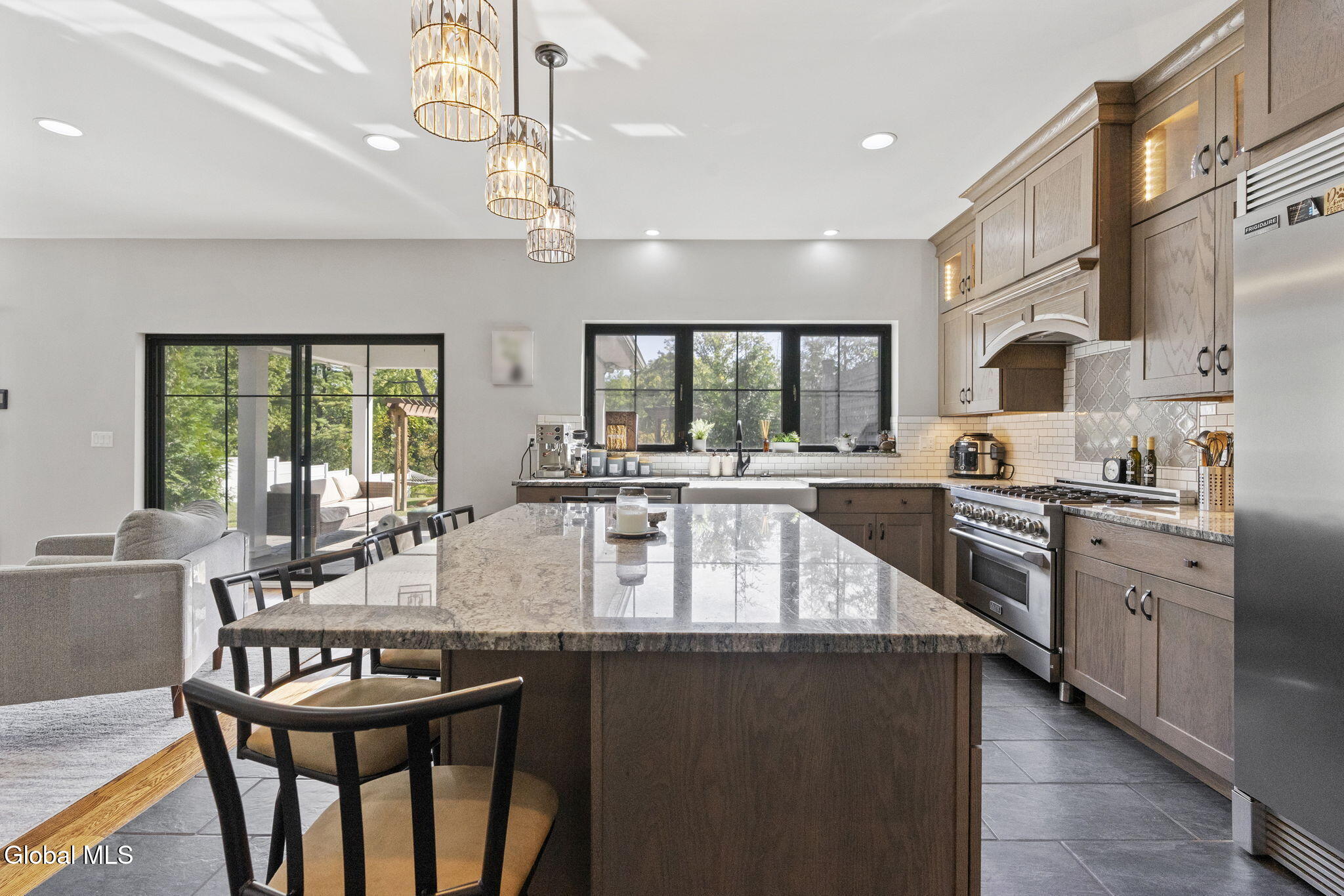 838 Pearse Road