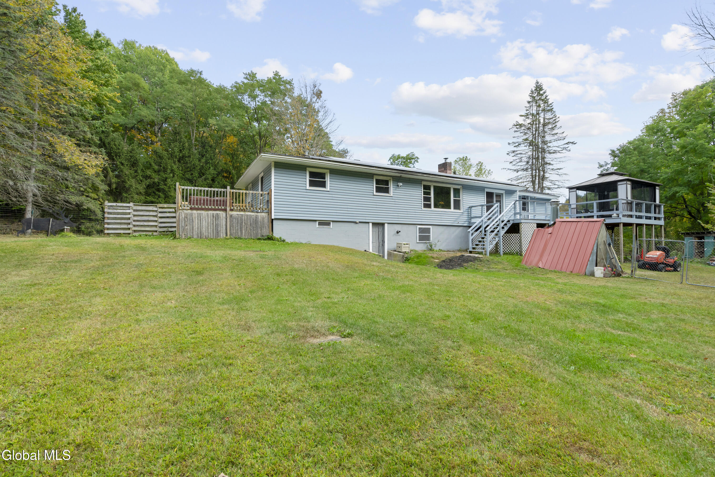 5671 Parkis Mills Road