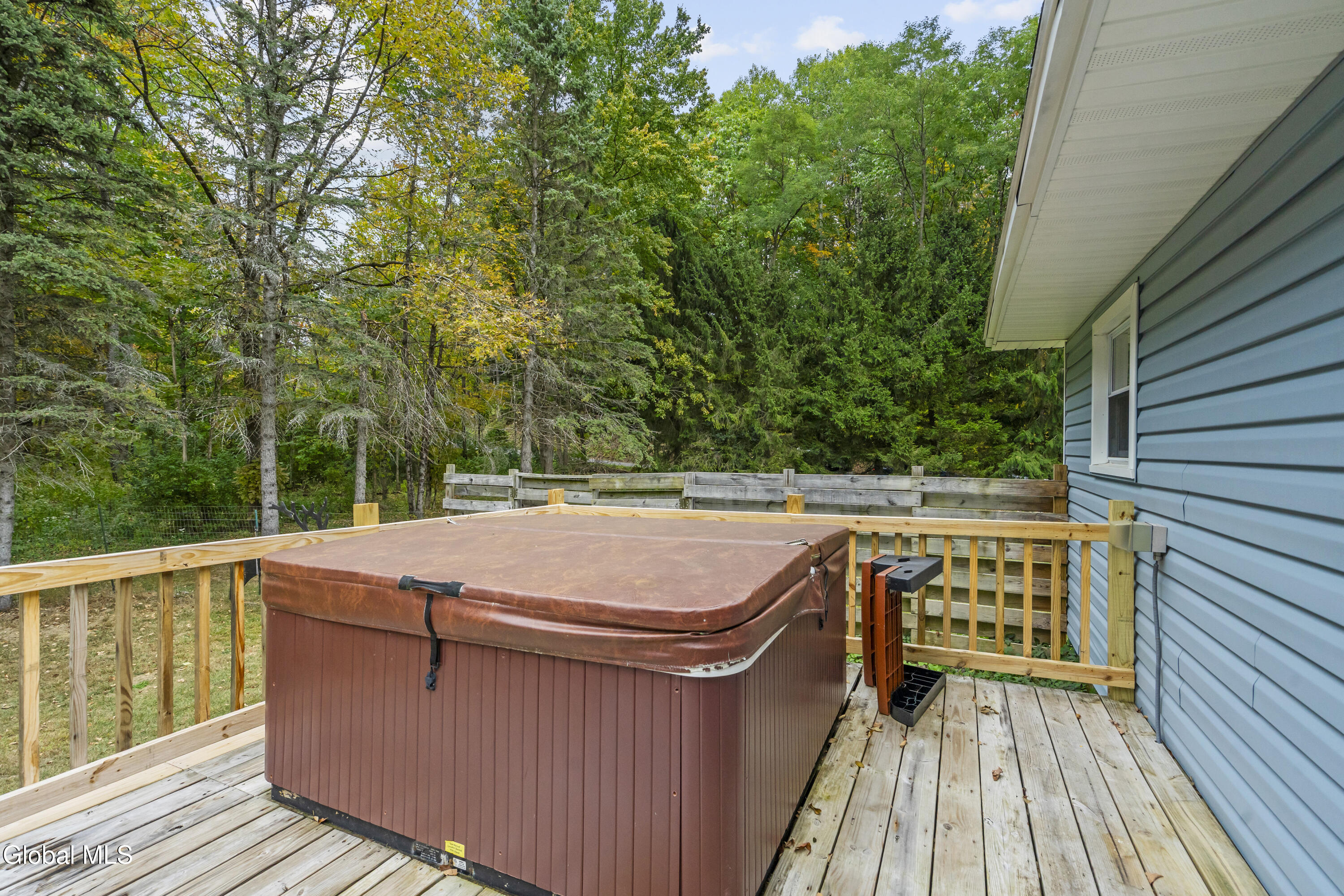 5671 Parkis Mills Road