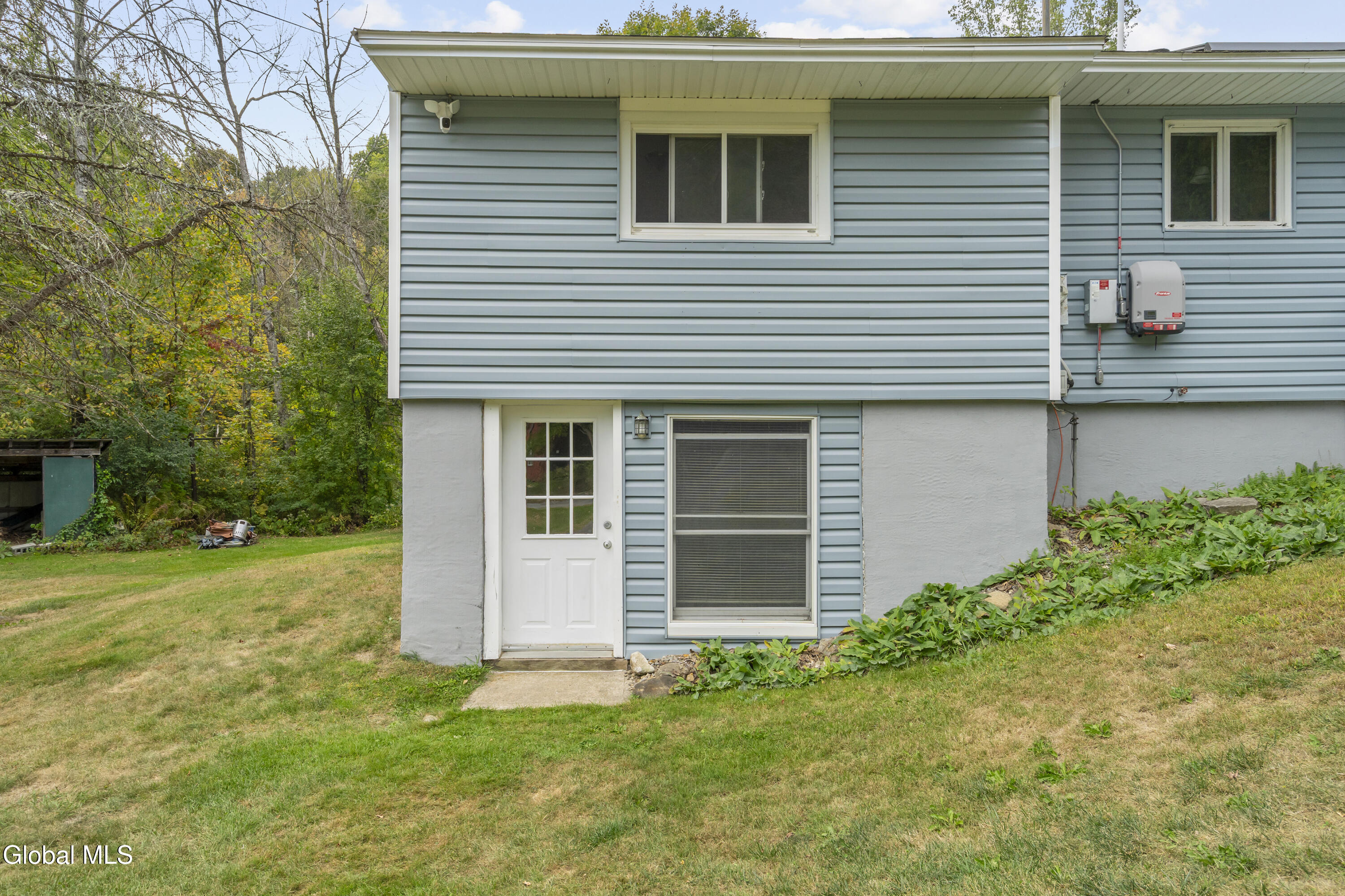 5671 Parkis Mills Road
