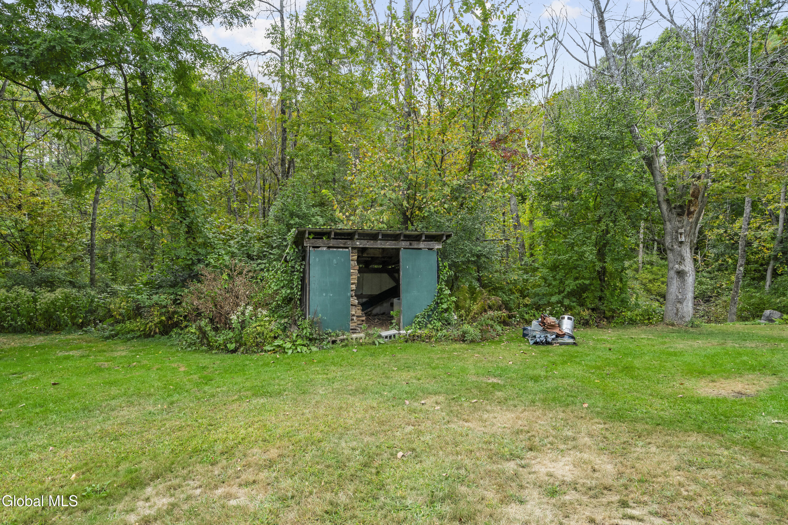 5671 Parkis Mills Road