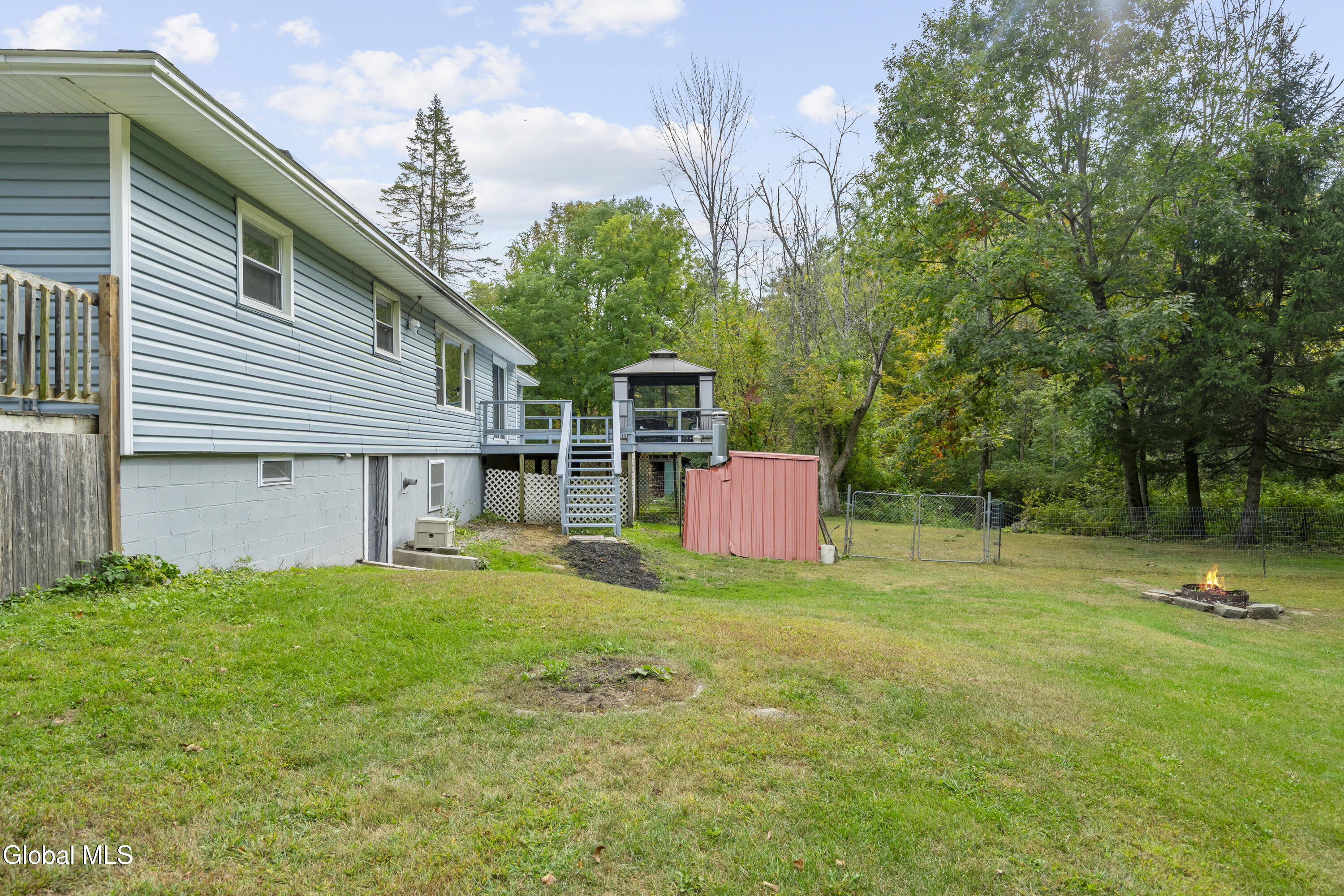 5671 Parkis Mills Road