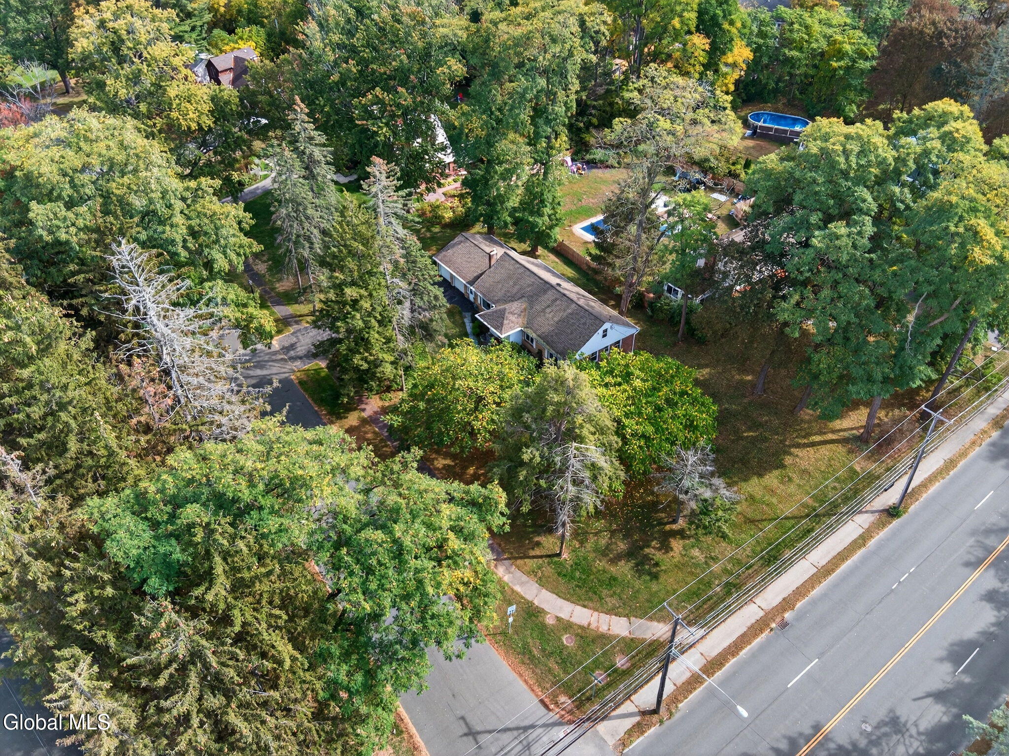 1002 N Country Club Drive