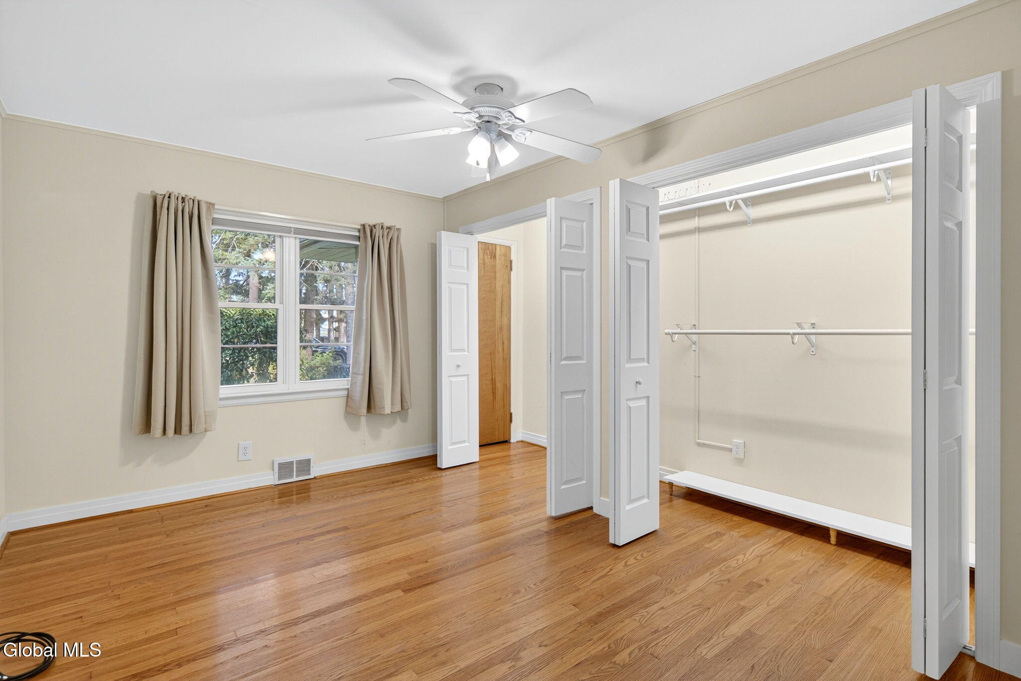 1002 N Country Club Drive