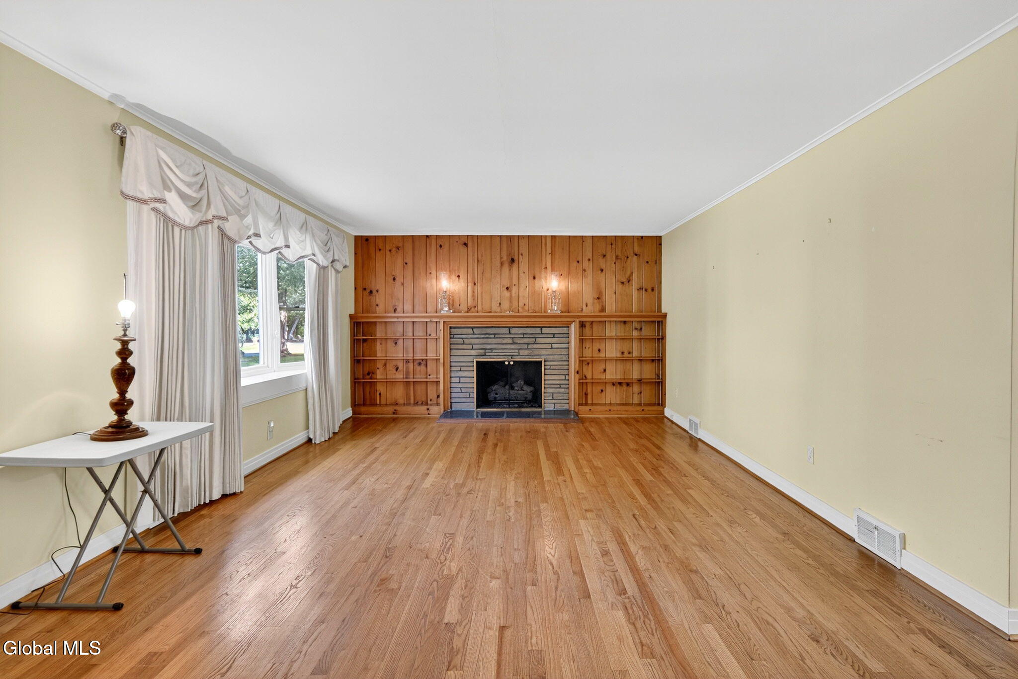 1002 N Country Club Drive