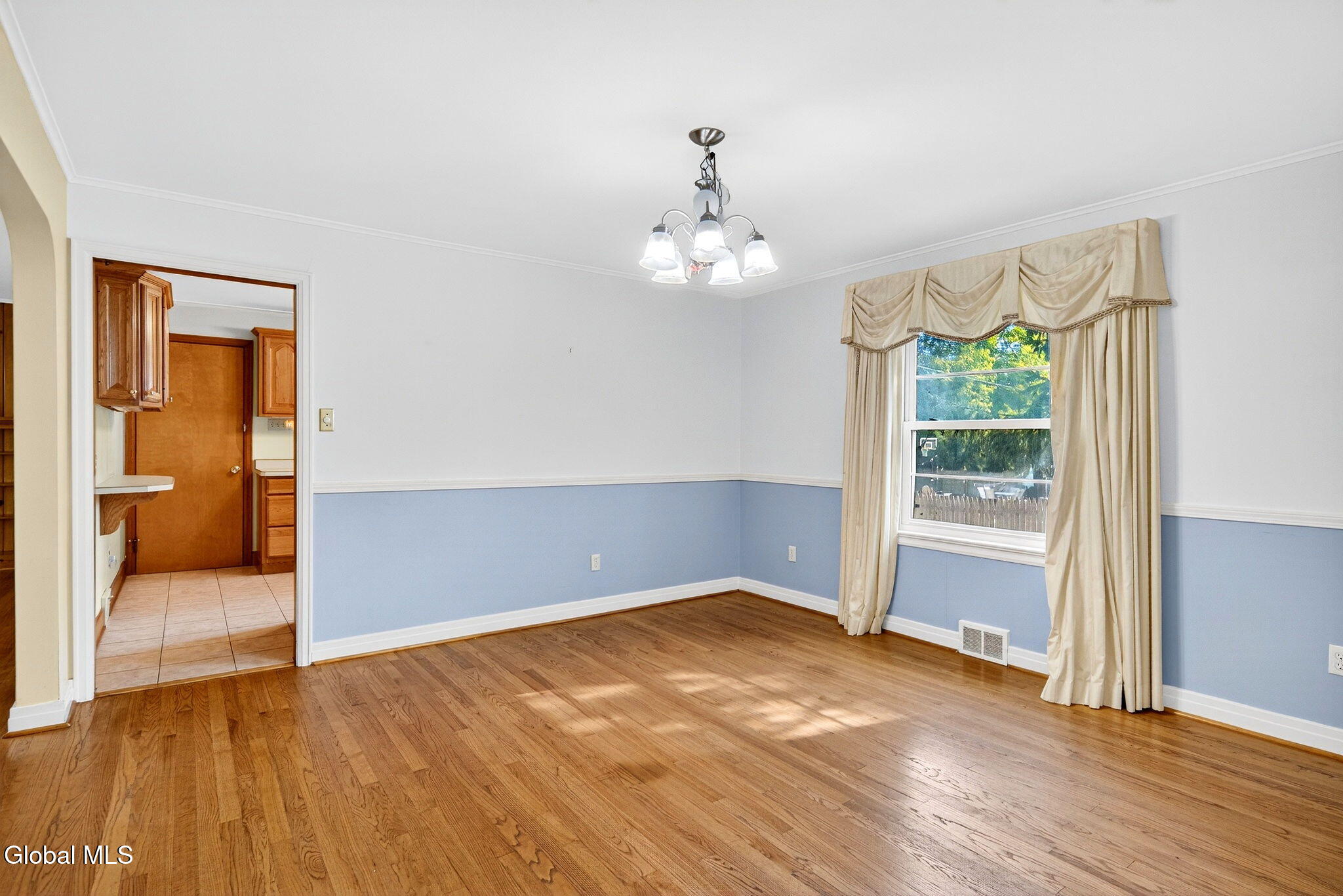 1002 N Country Club Drive