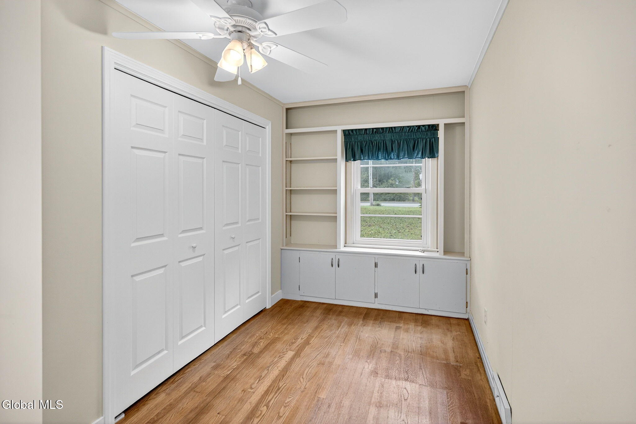 1002 N Country Club Drive