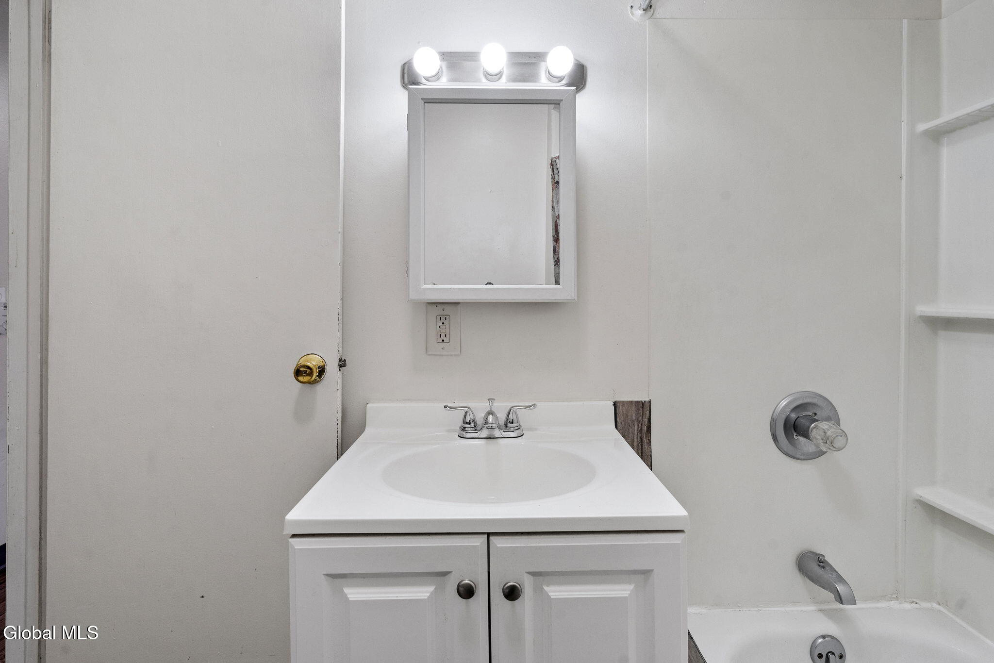 292 Catherine Street