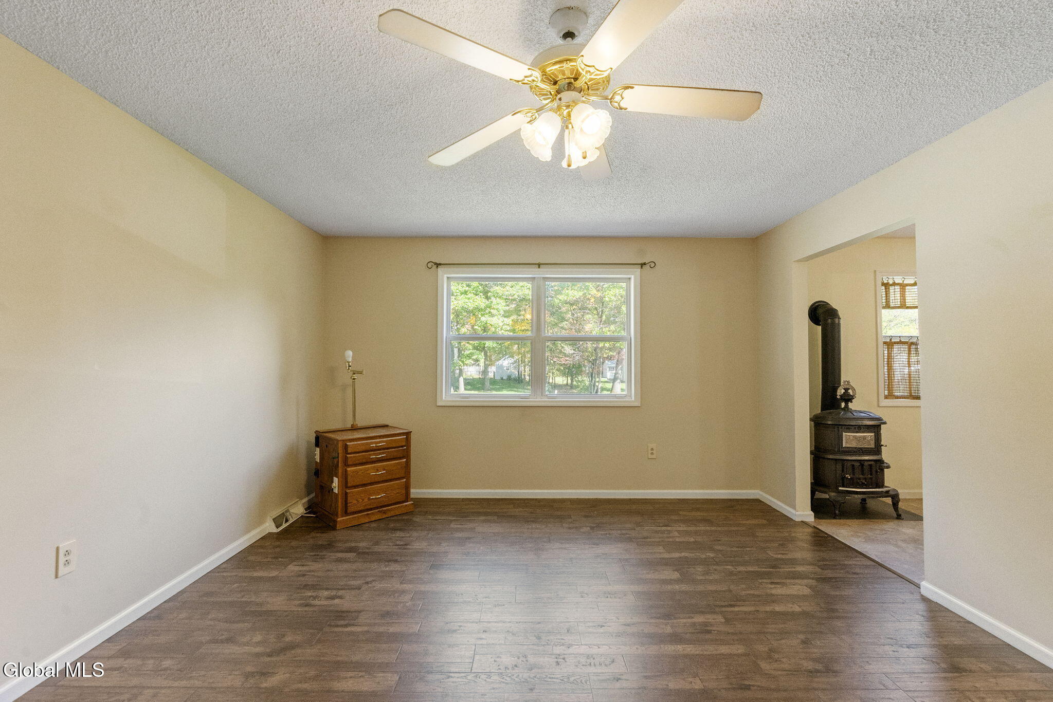 15 Pinehollow Drive, Ballston Spa