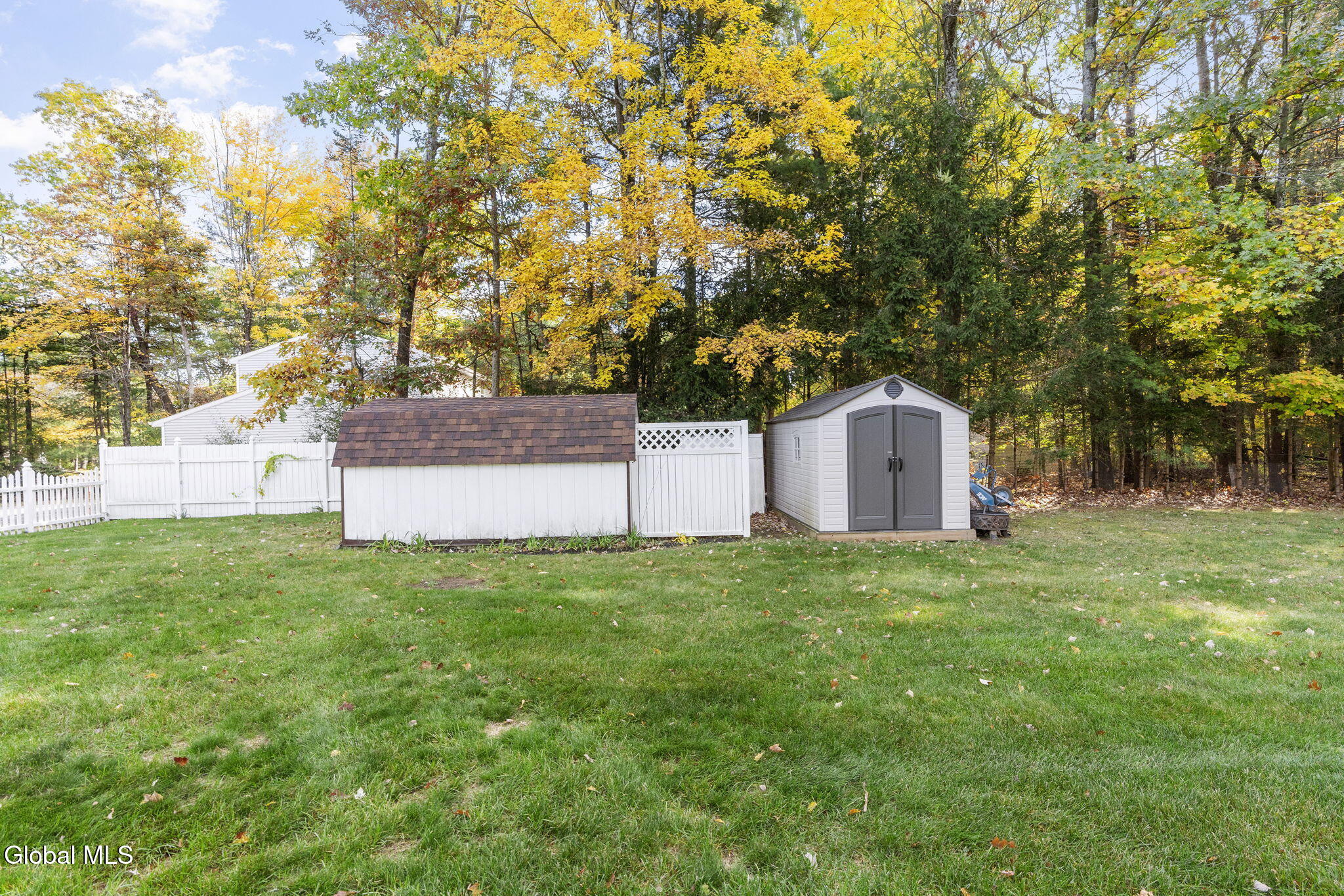 15 Pinehollow Drive, Ballston Spa