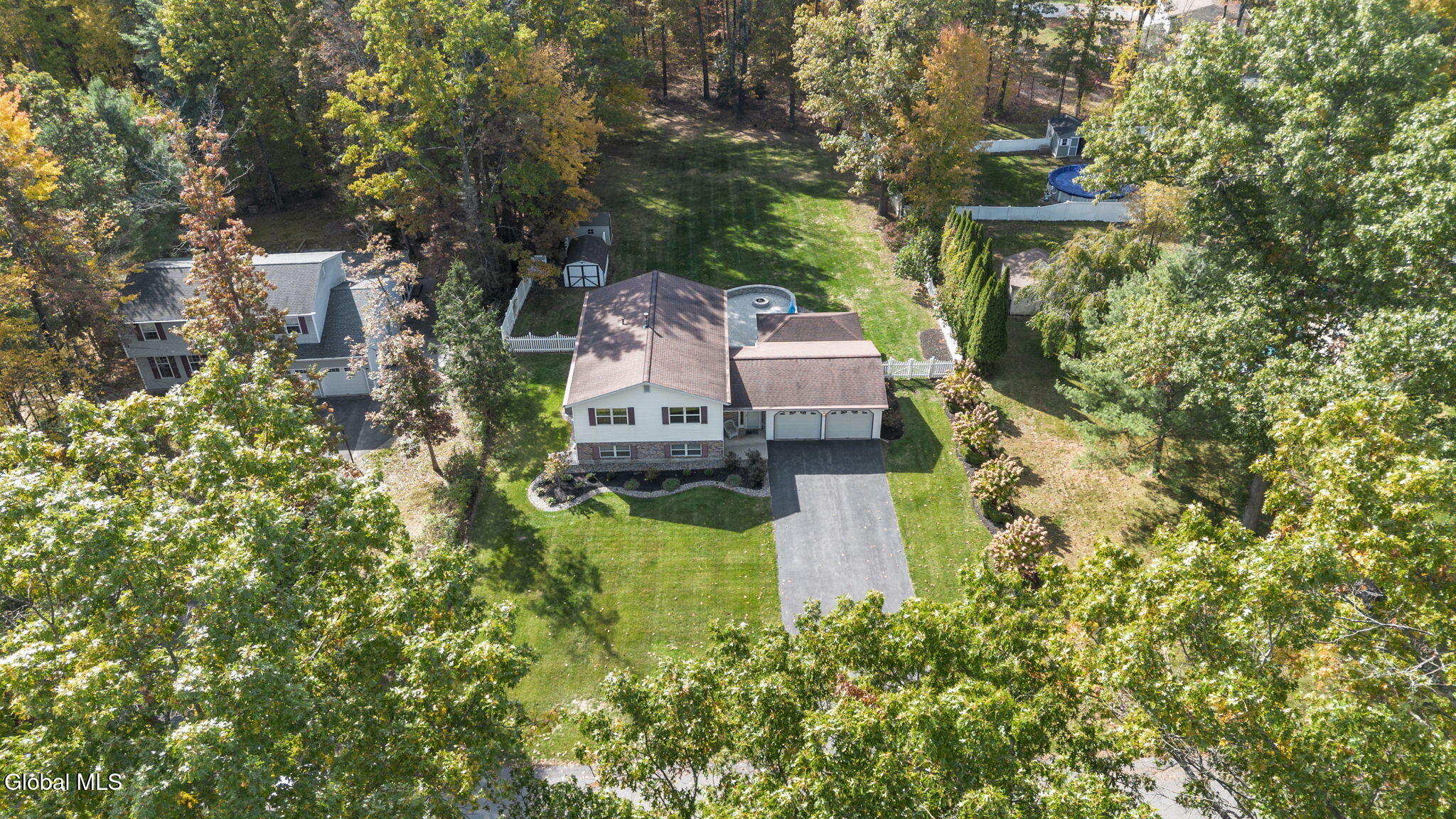 15 Pinehollow Drive, Ballston Spa