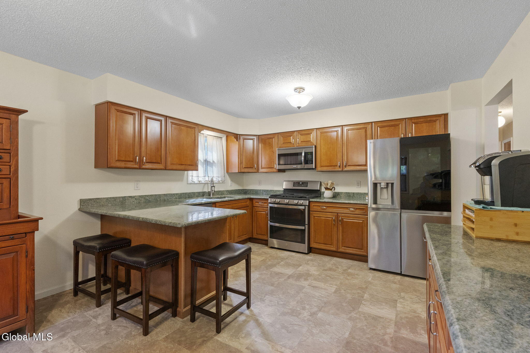 15 Pinehollow Drive, Ballston Spa