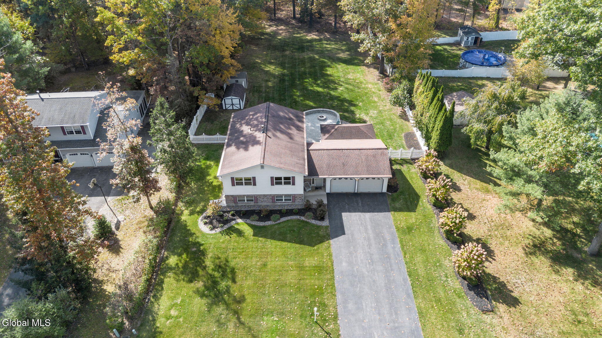 15 Pinehollow Drive, Ballston Spa