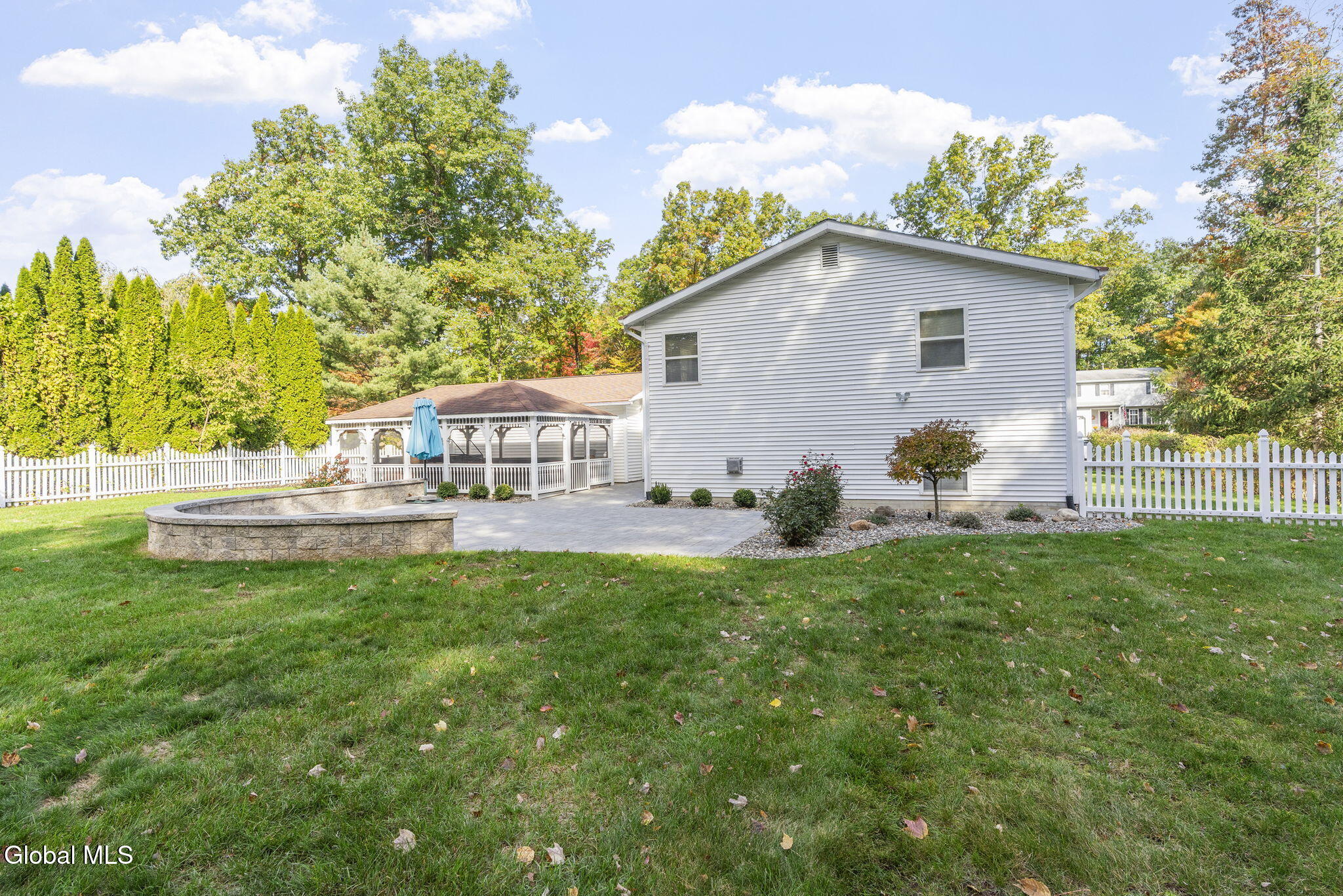 15 Pinehollow Drive, Ballston Spa