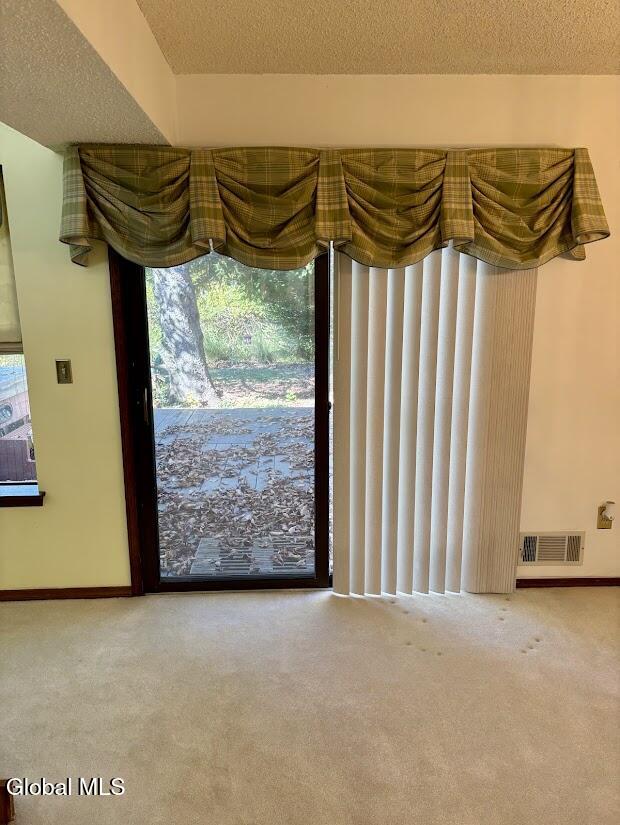 102 Meadowbrook Drive