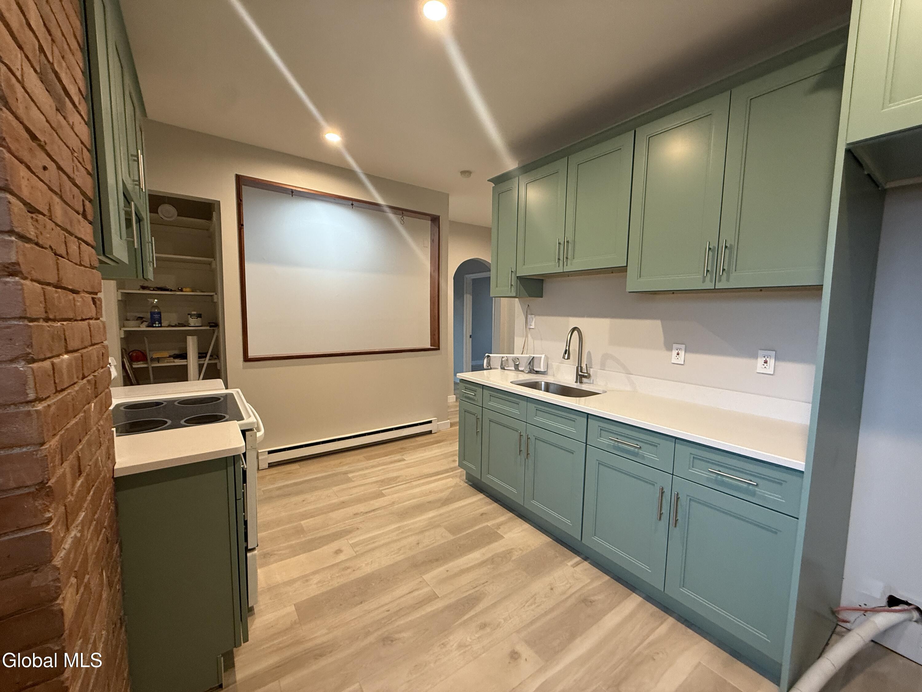 38 State Street, C C