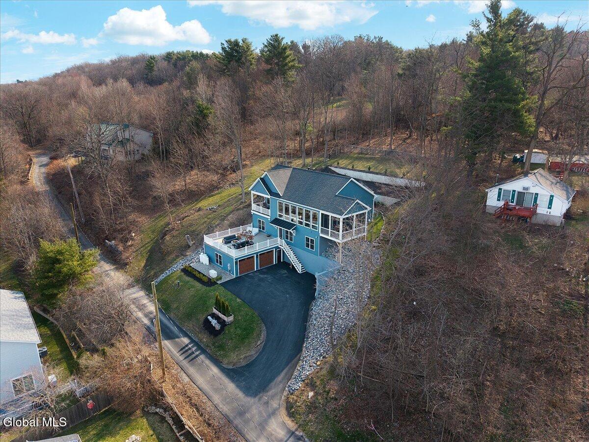 91 Rodgers Lane