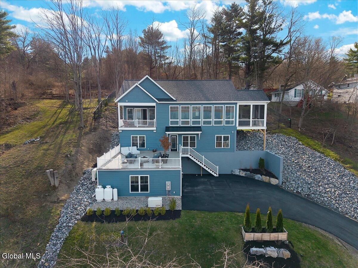 91 Rodgers Lane