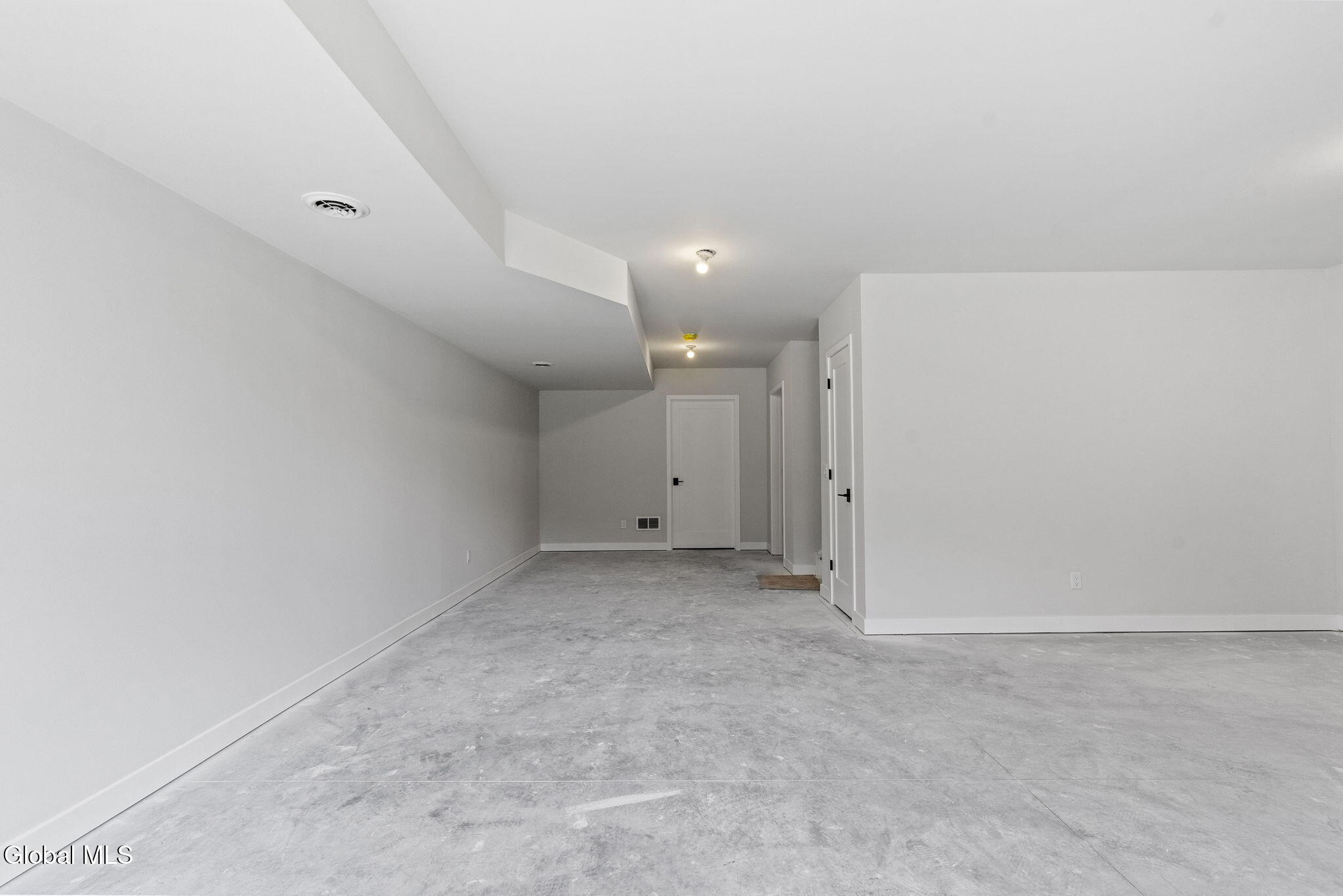 16 Footpath Way