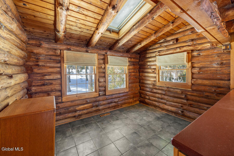 328 Joslyn School Road