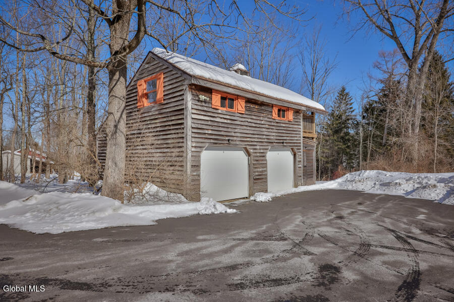 328 Joslyn School Road