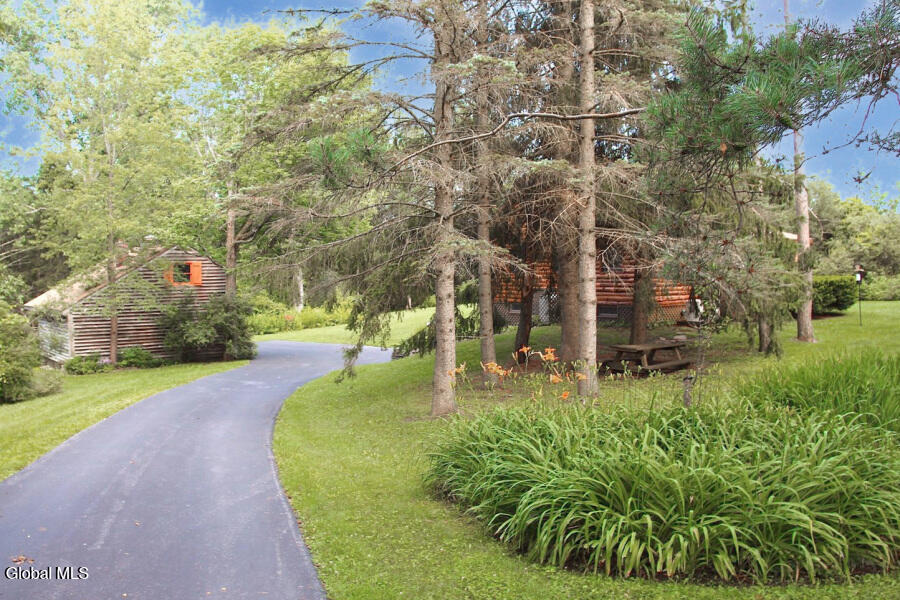 328 Joslyn School Road
