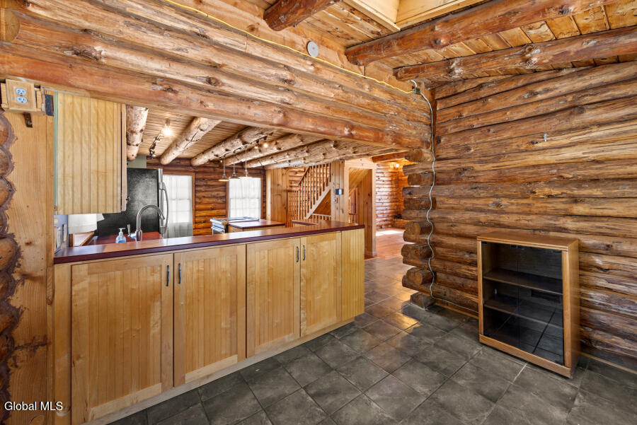 328 Joslyn School Road
