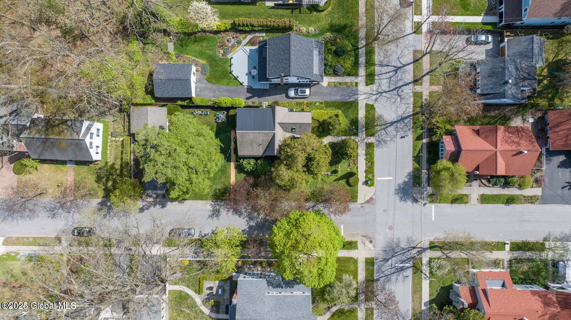 34 Pinewood Avenue