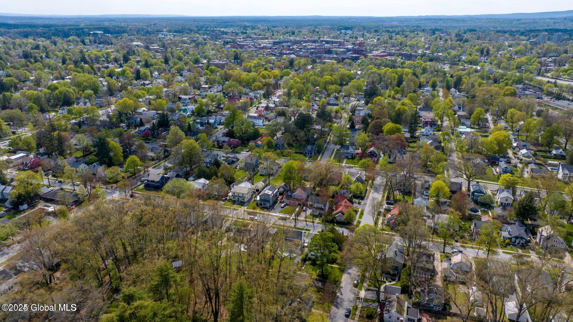 34 Pinewood Avenue