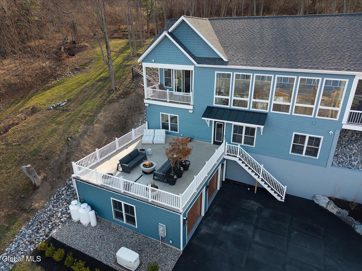 91 Rodgers Lane