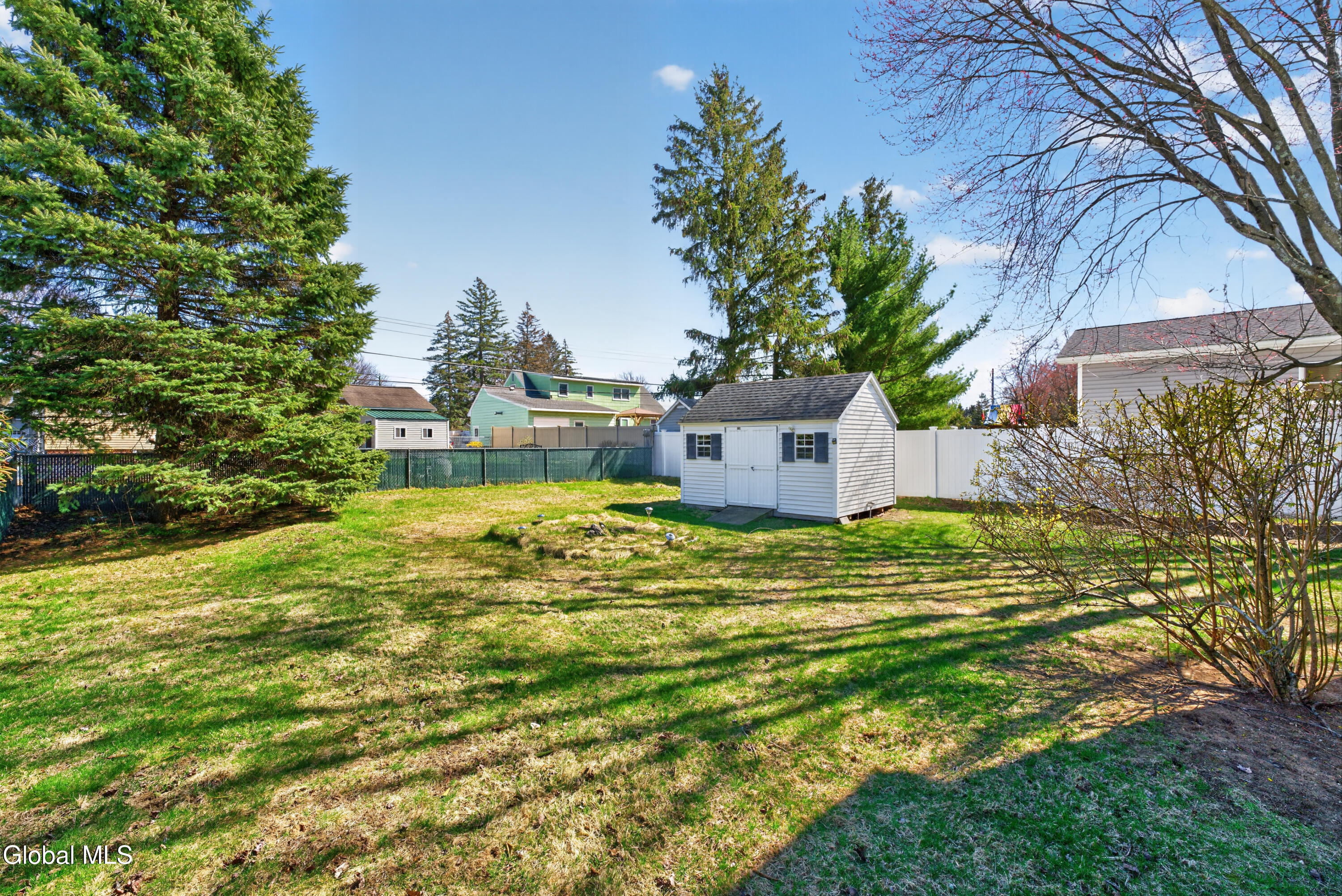 2 Maple Drive