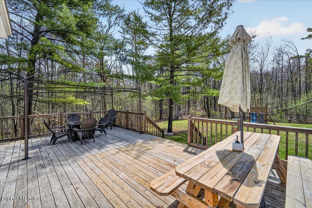 715 Church Road