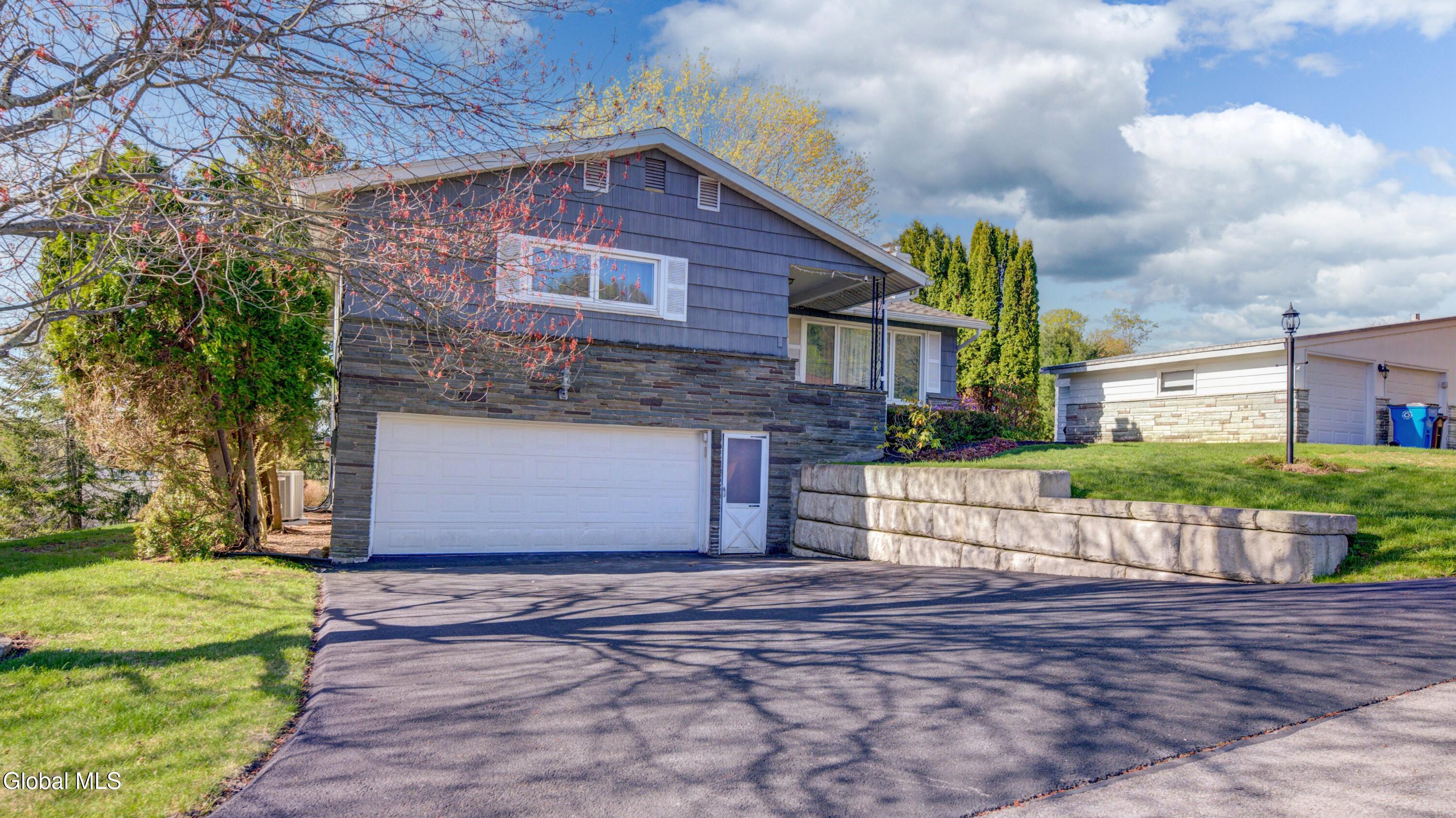39 Northern Terrace