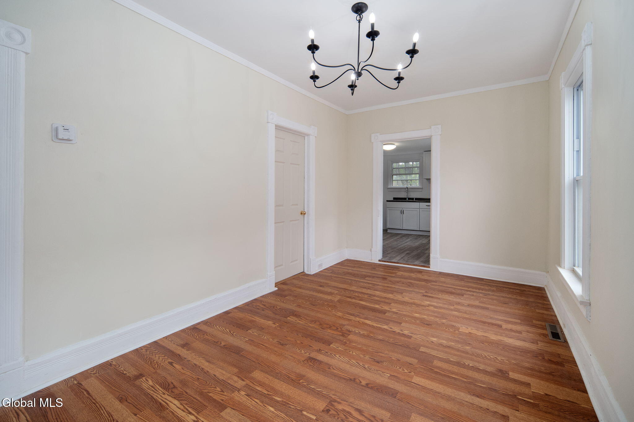 170 Kingsboro Avenue