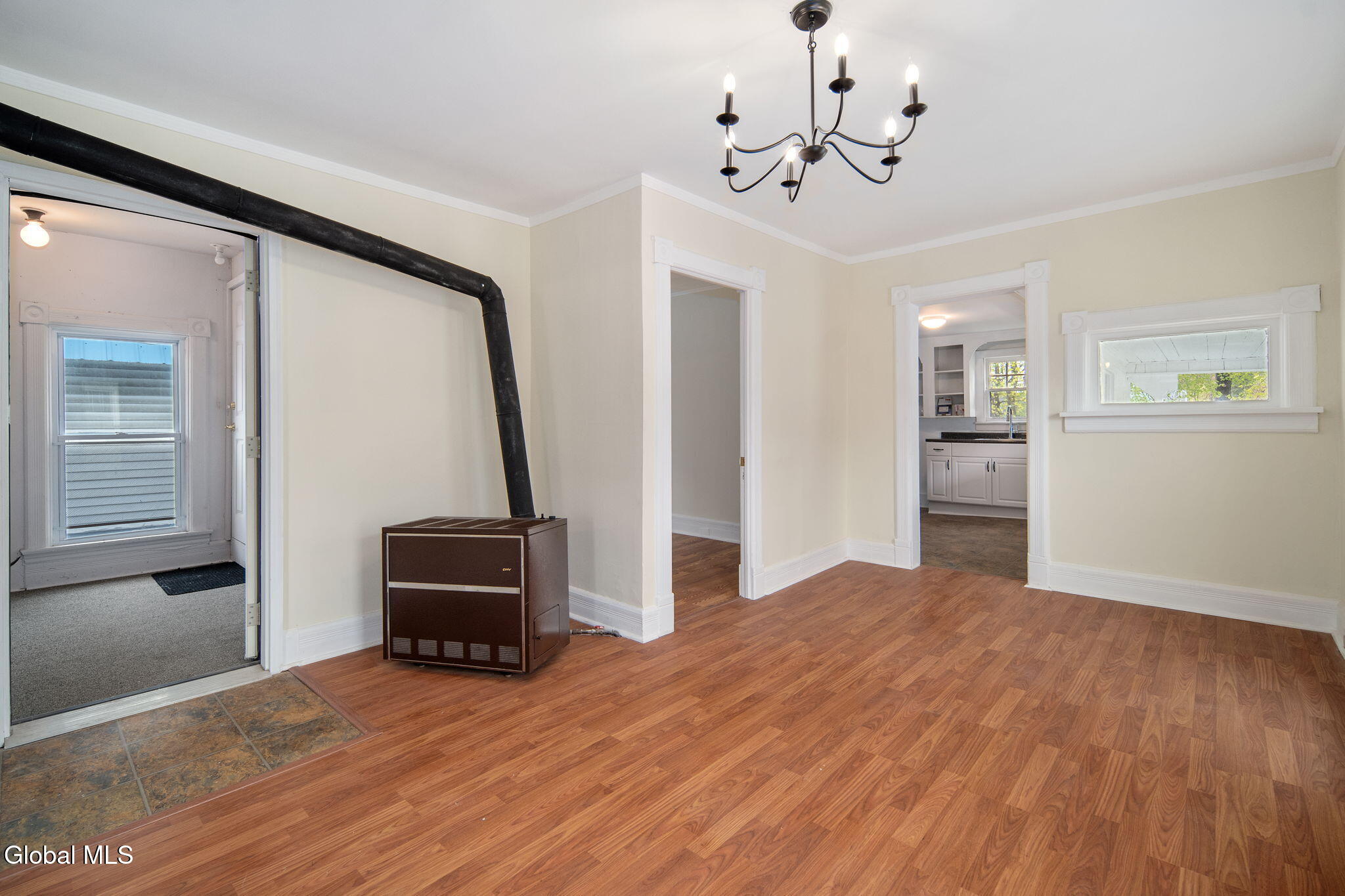 170 Kingsboro Avenue