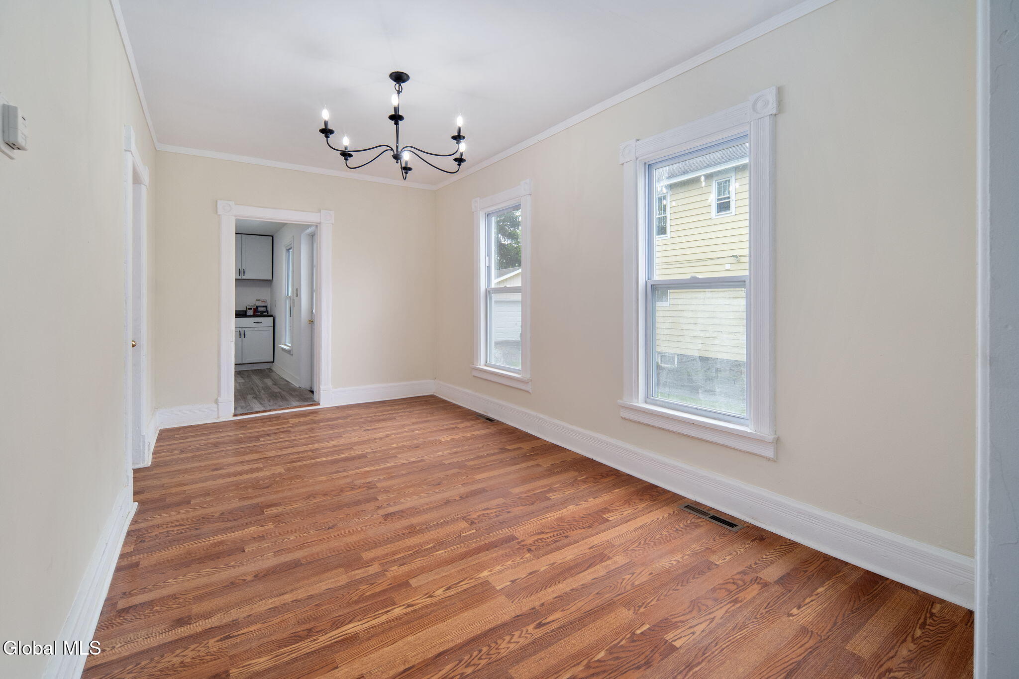 170 Kingsboro Avenue