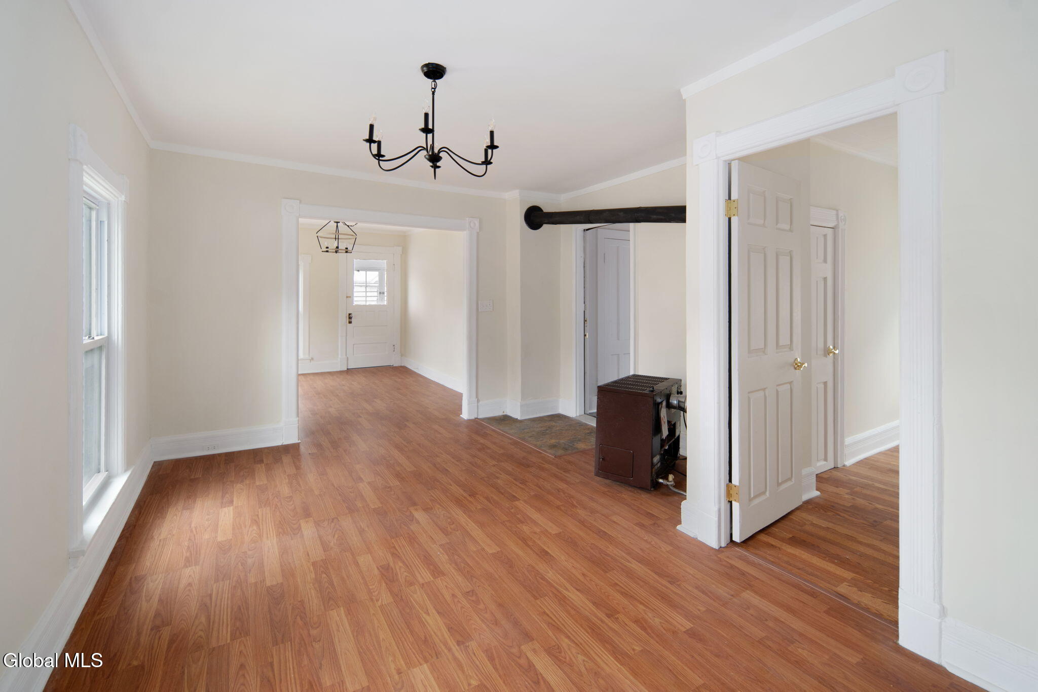 170 Kingsboro Avenue