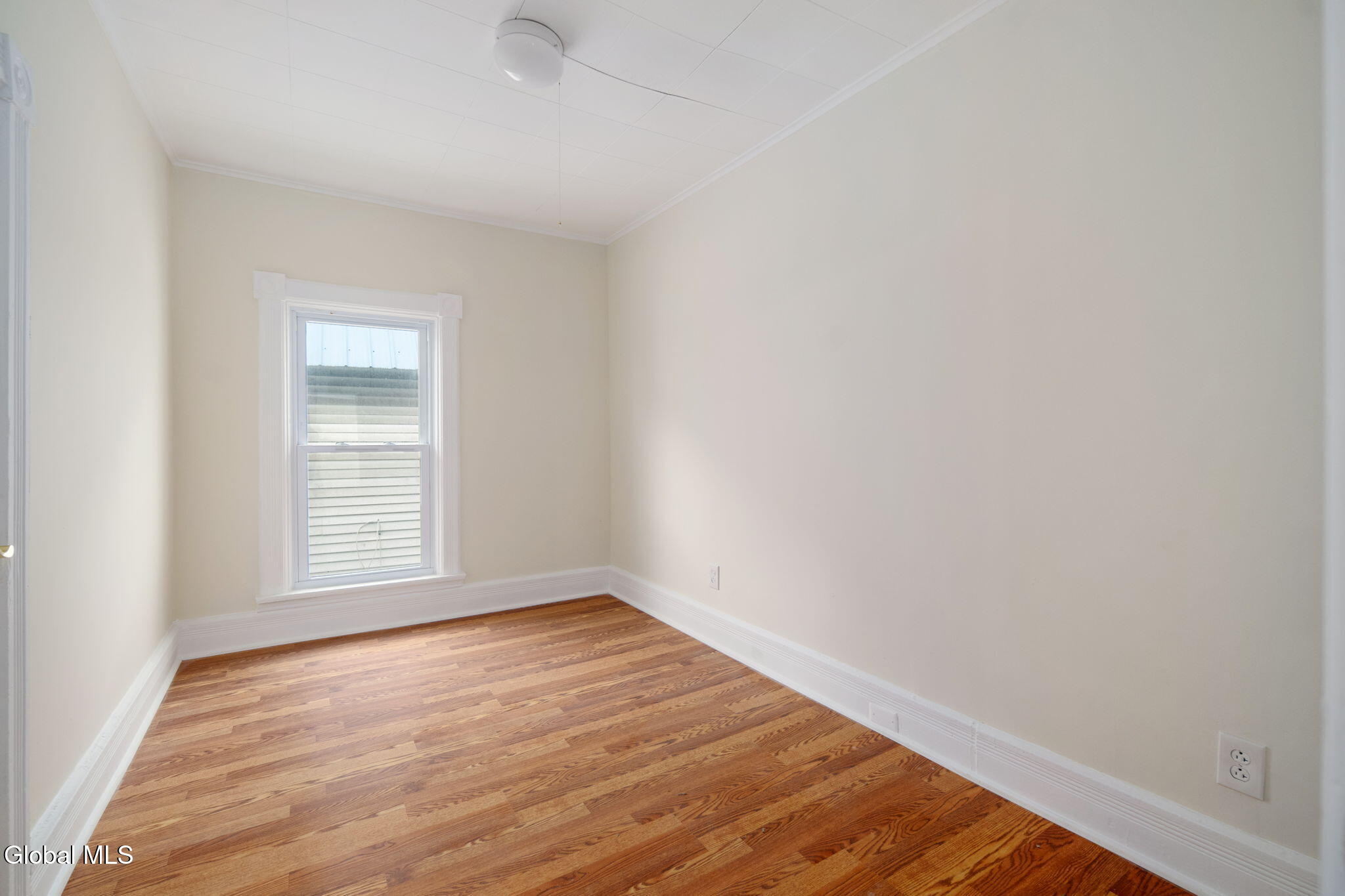 170 Kingsboro Avenue