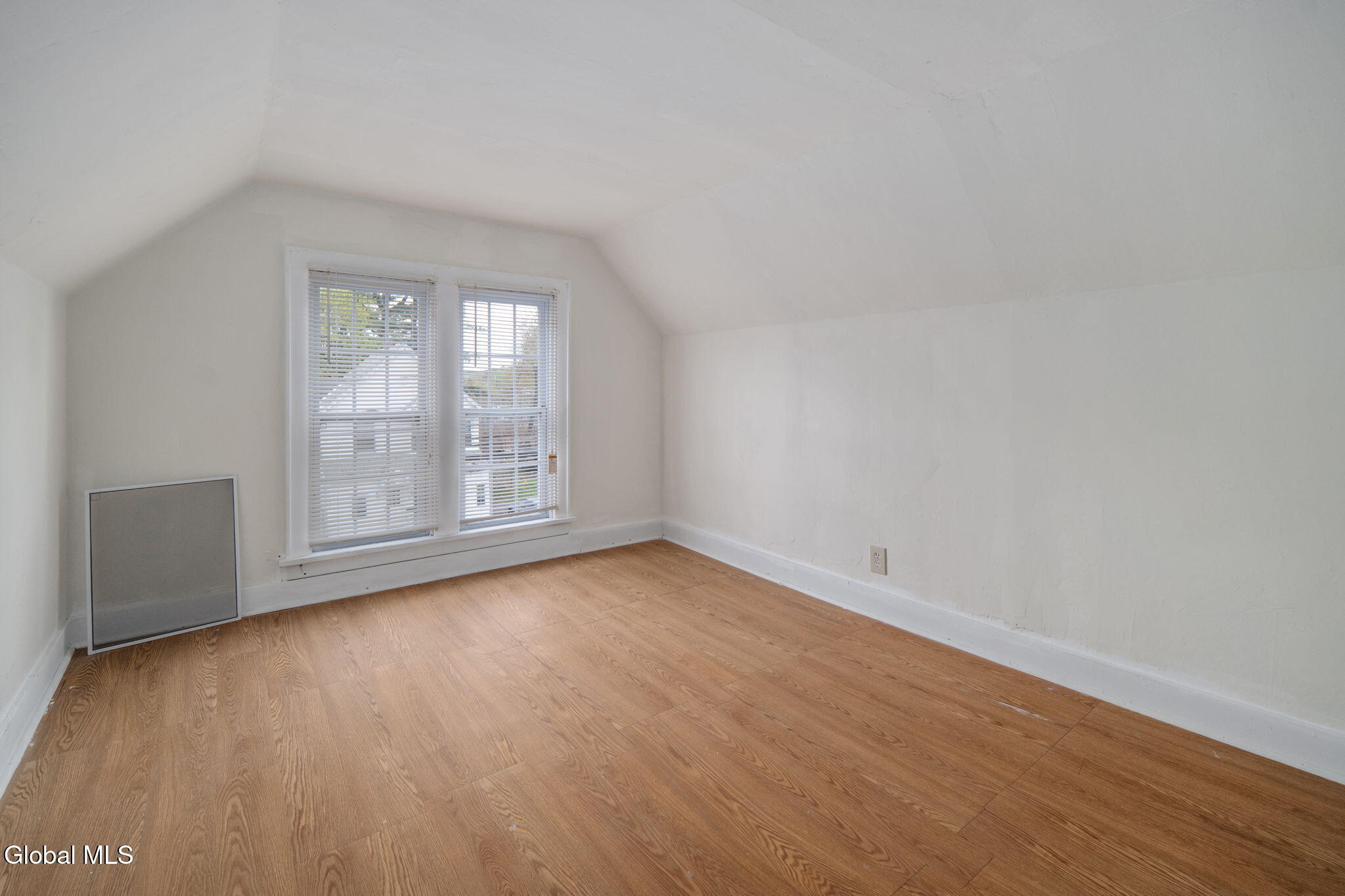 170 Kingsboro Avenue