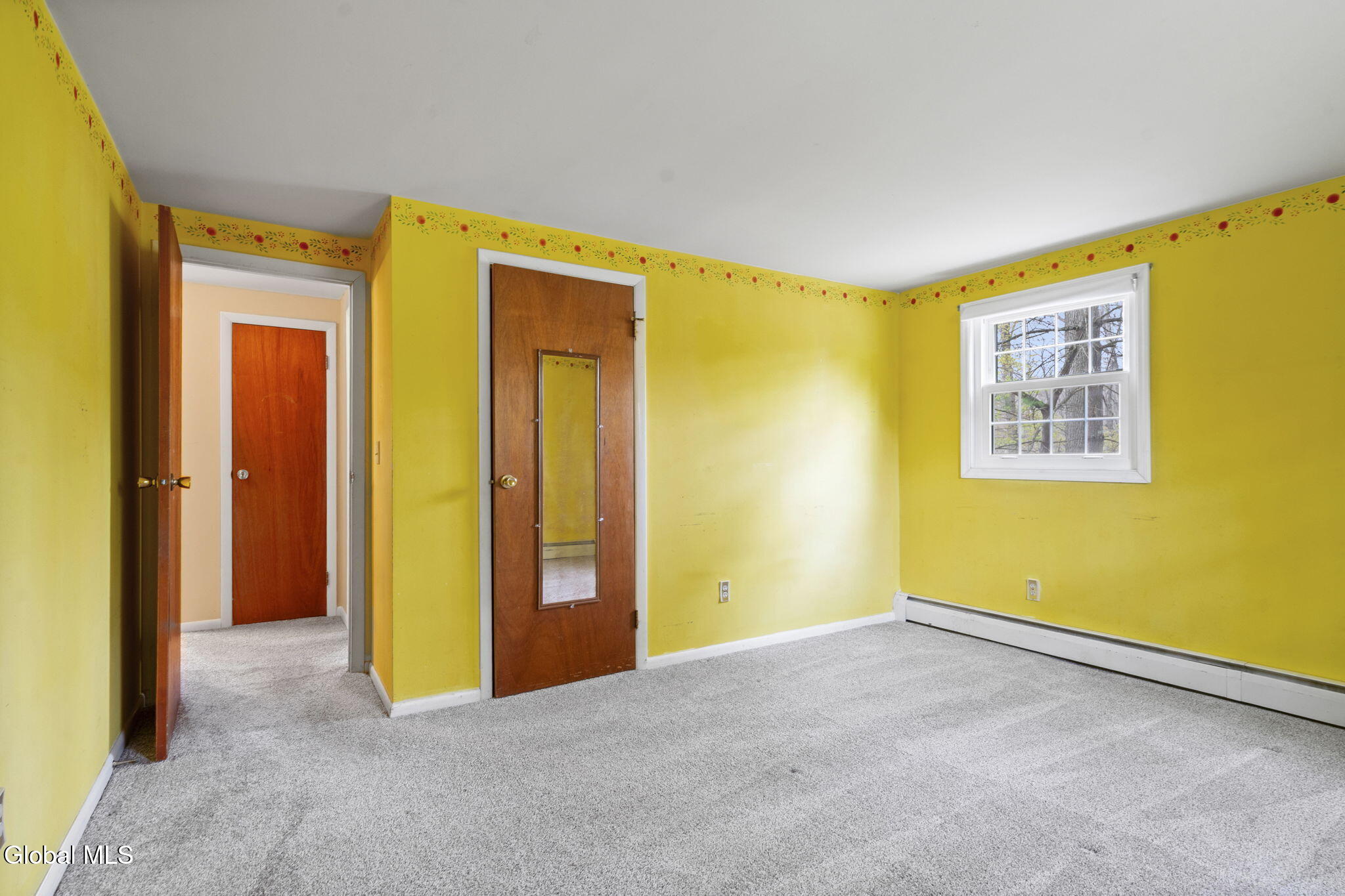19 Glenwood Drive