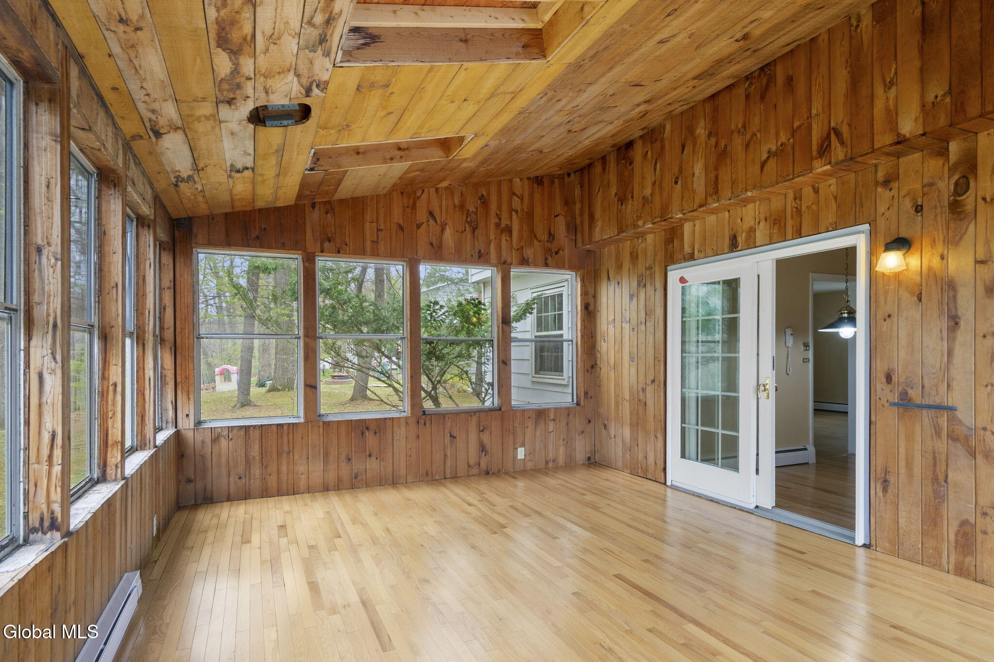 19 Glenwood Drive