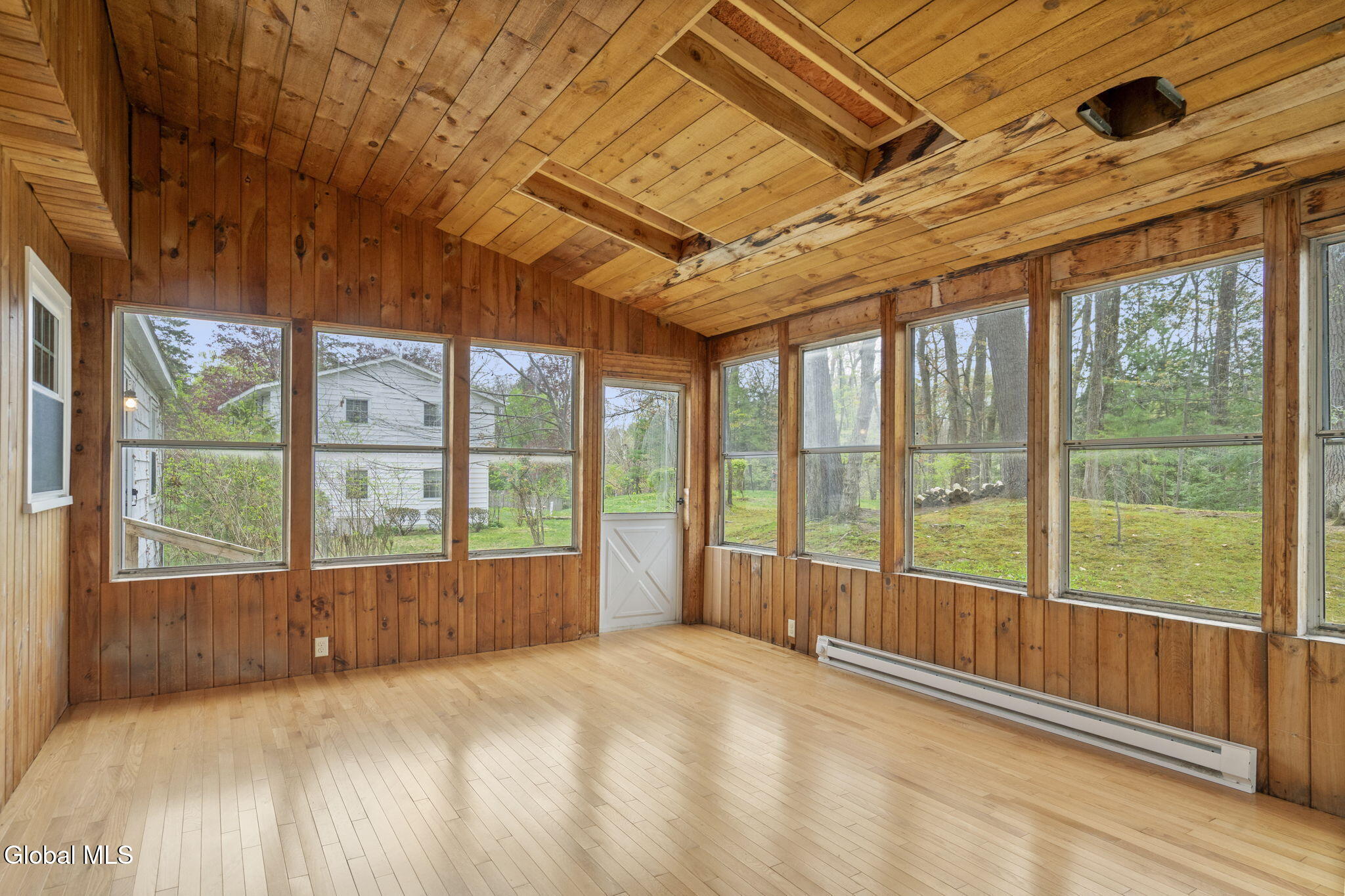19 Glenwood Drive